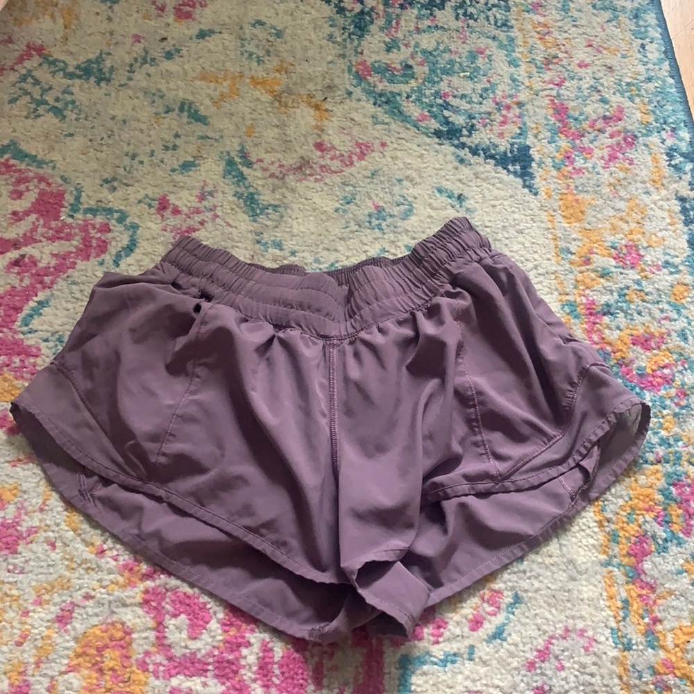 lululemon athletica mauve athletic shorts